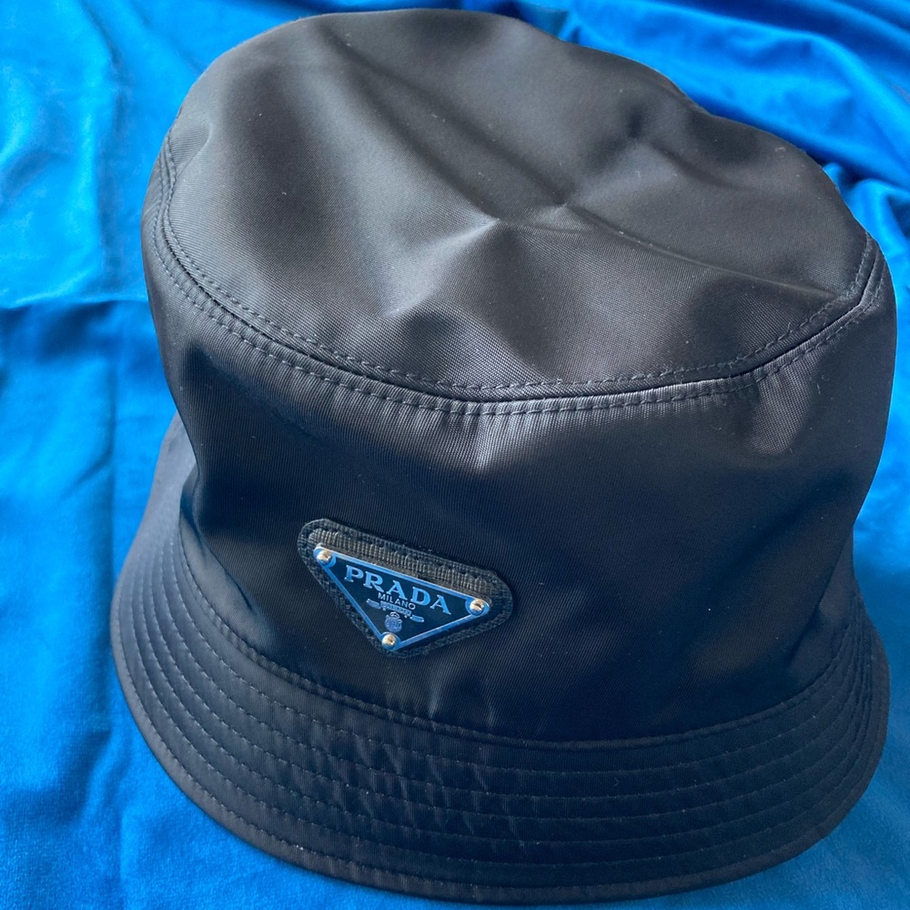 Prada Re-nylon bucket hat